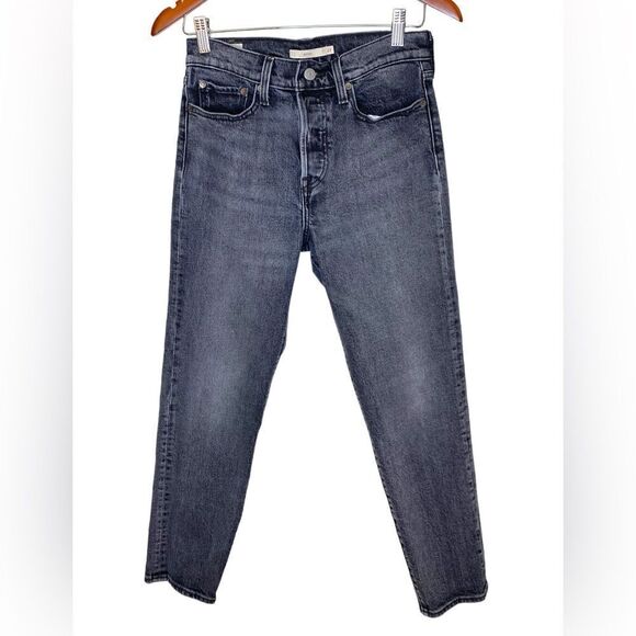 𝅺LEVI'S Wedgie Straight Leg High Rise Jean - Picture 3 of 12